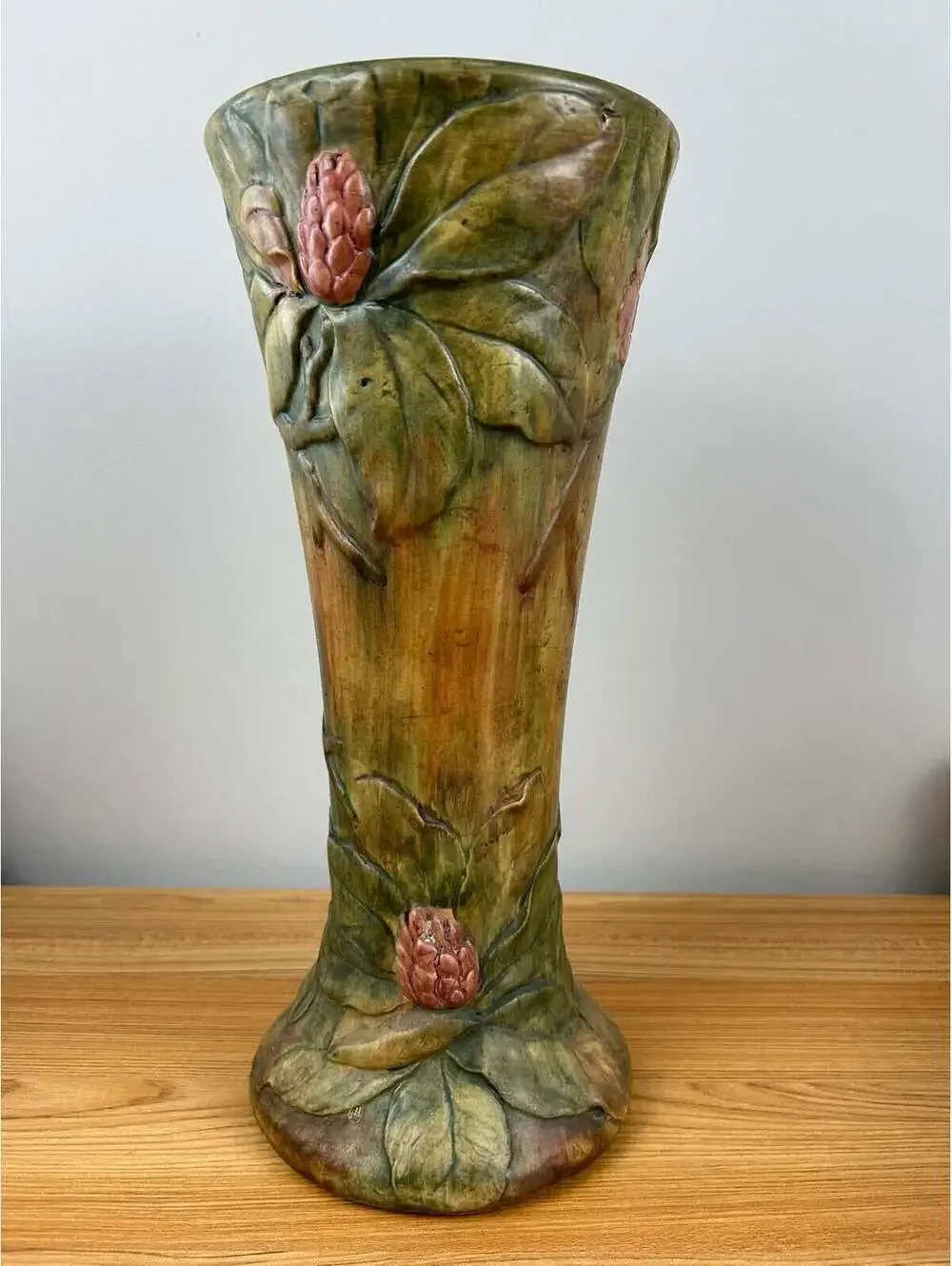 Vintage Weller Pottery Flemish Rhododendron Floor Vase /Tan/Green 16” Excellent